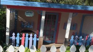 Captiva Island Cottage - Daisy - Exterior 900 x 500