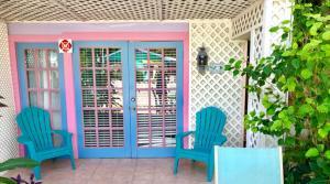 Captiva Island Suites - Gardenia 2-Bedroom- Exterior Entrance