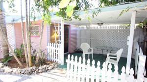 Jasmine Cottage Back Porch