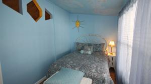 Captiva Island - 1 Bedroom Cottage - Sunflower-Cottage-Bedroom
