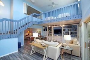 Harbour House Den - Captiva Island Vacation Rental