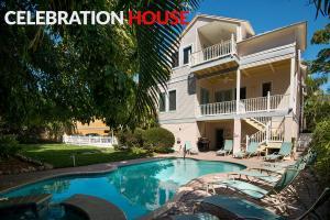 Captiva Island Inn - Celebration house pool area