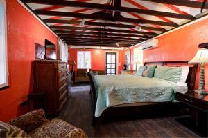 Bird of Paradise Master Bedroom at Captiva Island Cottage Rental