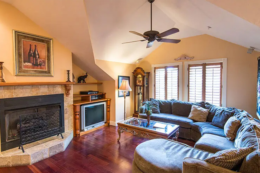 Penthouse-Living-Room