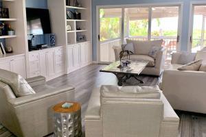 Captiva Island Rental | Harbour House Vacation Home Rental Dining Room Waterfront View